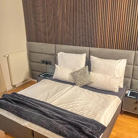 Modern Luxury Antonia *
