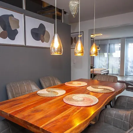 Modern Luxury Antonia Βίλα Mössingen