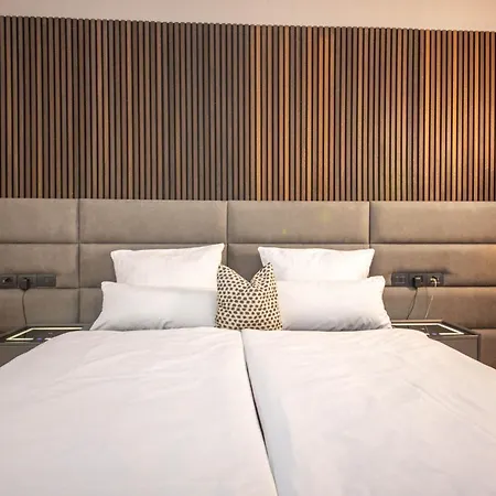 Modern Luxury Antonia Βίλα