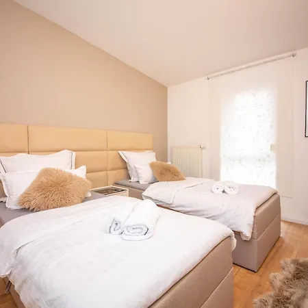 Modern Luxury Antonia Βίλα Mössingen