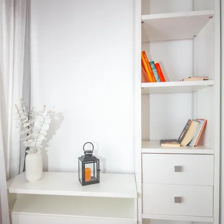 Modern Luxury Antonia
