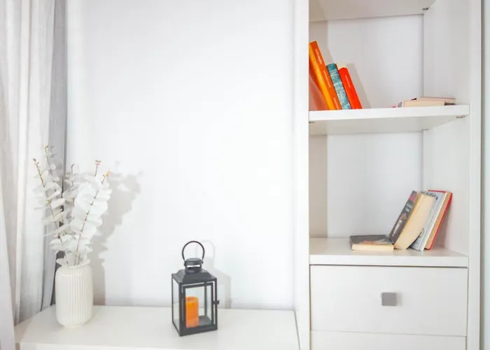 Modern Luxury Antonia